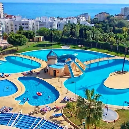 Jupiter & Pool Apartmán