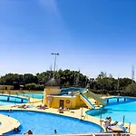 Jupiter & Pool Appartement *
