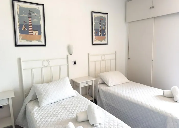 דירה Jupiter & Pool בנאלמדנה